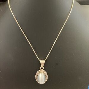 Taxco Sterling Silver Pendant and chain.​​​ vintage.